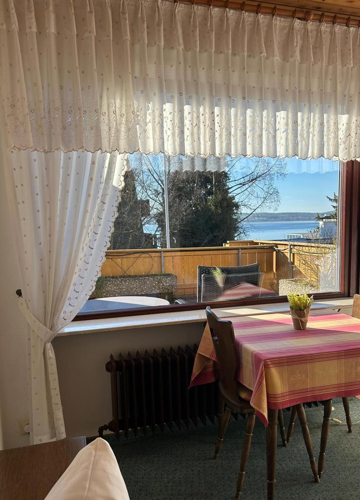 Gaestehaus Herzog Uhldingen-Muehlhofen Luaran gambar